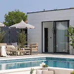 Olea Mansion Excelsior - Tennis, Atv, Sauna, Jacuzzi, Gym Bristivica