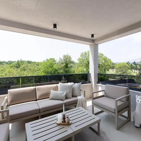 Olea Mansion Excelsior - Tennis, Atv, Sauna, Jacuzzi, Gym Villa