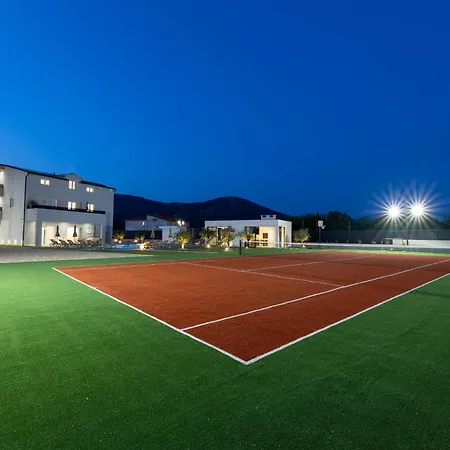 Olea Mansion Excelsior - Tennis, Atv, Sauna, Jacuzzi, Gym * Bristivica