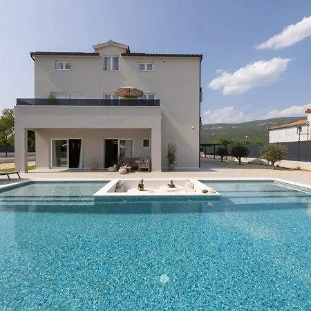 Olea Mansion Excelsior - Tennis, Atv, Sauna, Jacuzzi, Gym Villa *