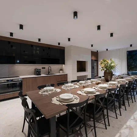 Olea Mansion Excelsior - Tennis, Atv, Sauna, Jacuzzi, Gym * Bristivica